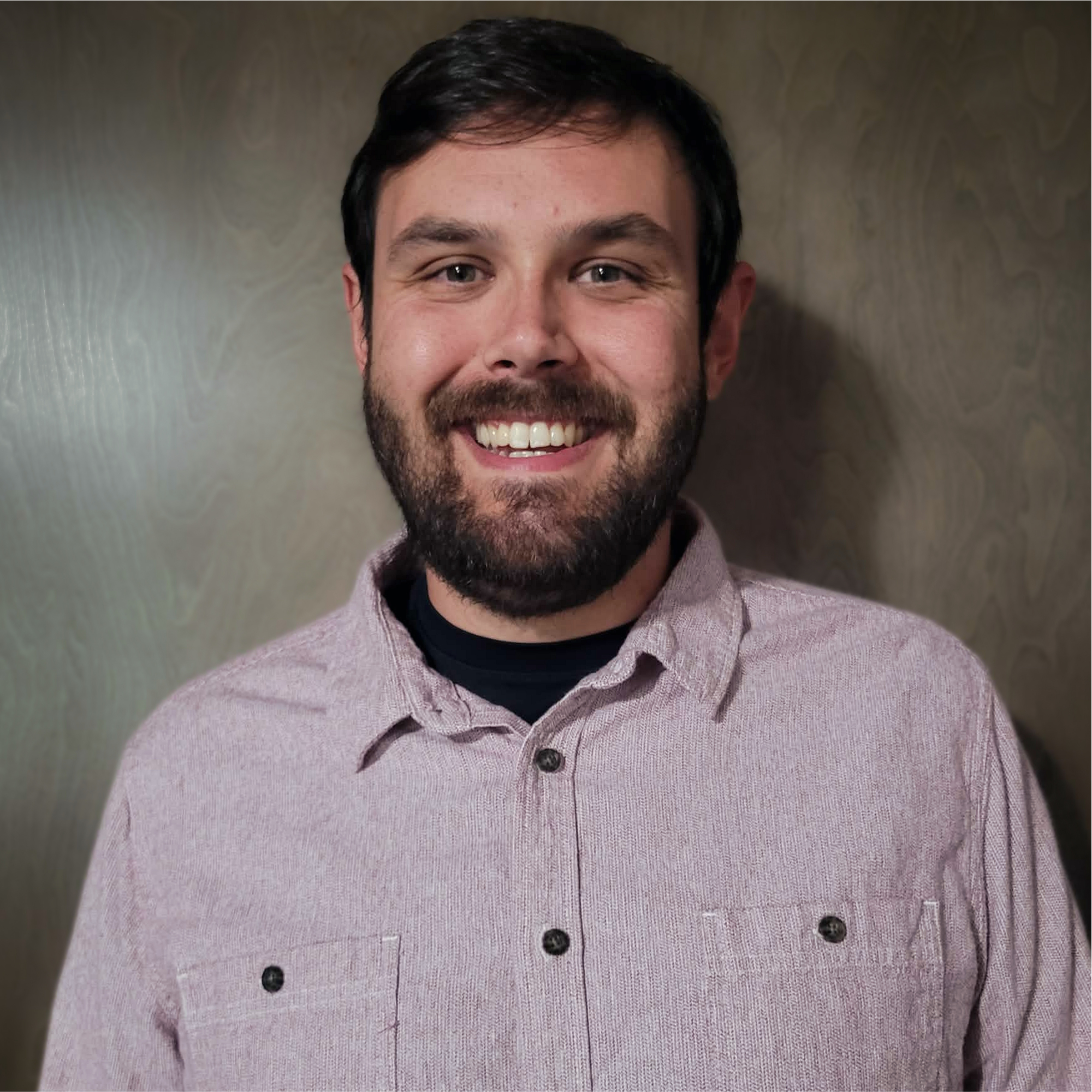 Headshot of the business owner representing a personal and dependable technology support company.